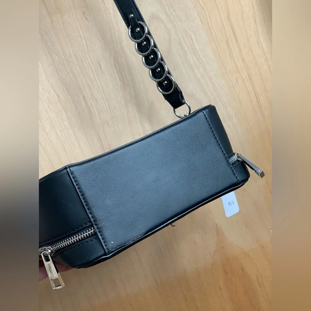 Aldo Black Faux Leather Crossbody Camera Bag.    Modern Hardware